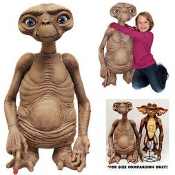 E.T. L\'Extraterrestre - E.T. Extra Terrestrial - 1:1 Lifesize Prop Replica Stunt Puppet - E.T. Life Size Fig (Grandezza 
